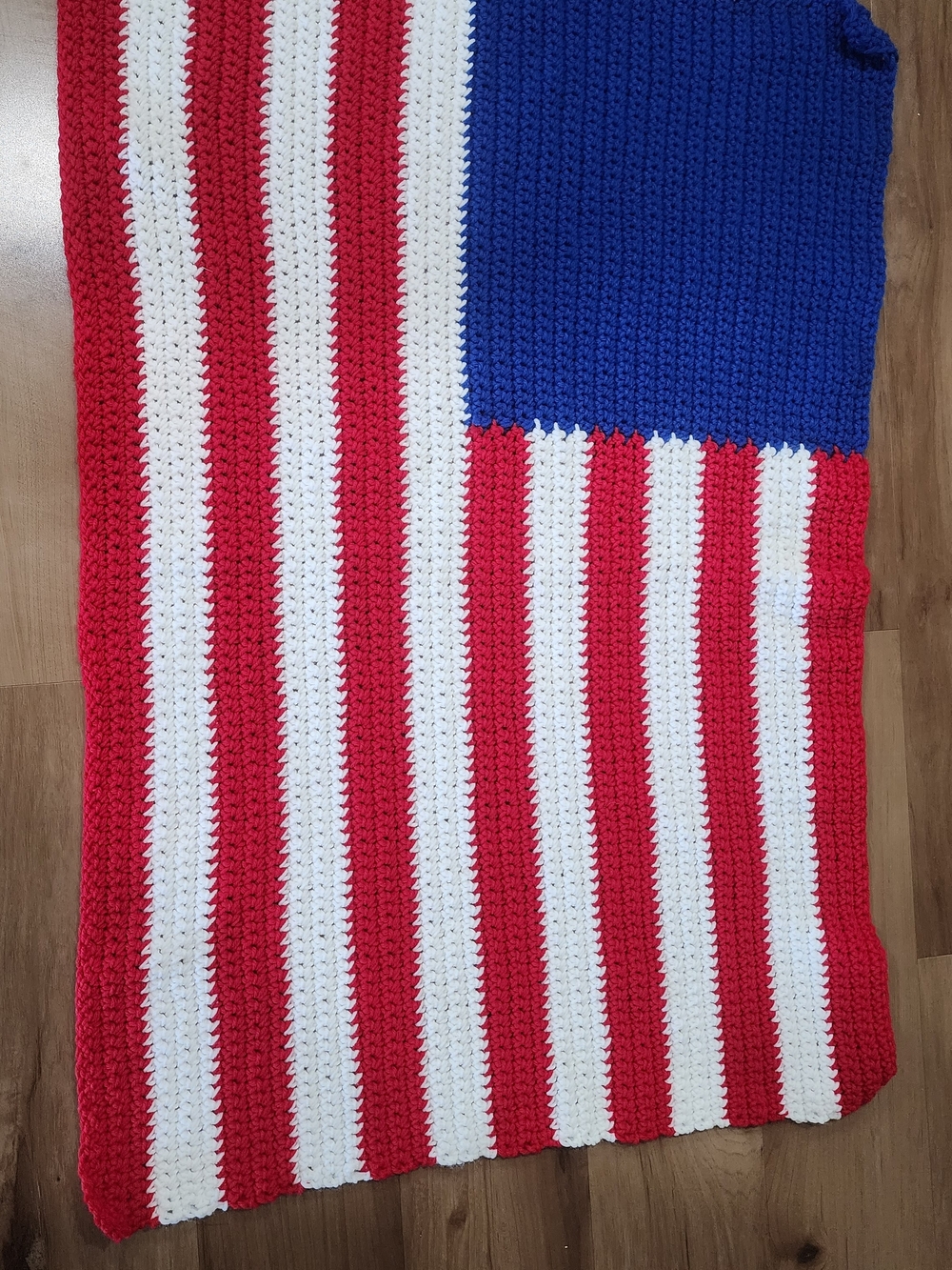 Source Unknown Red White and Blue Crochet American Flag Throw